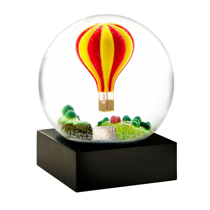 coolsnowglobes-snow-globe-hot-